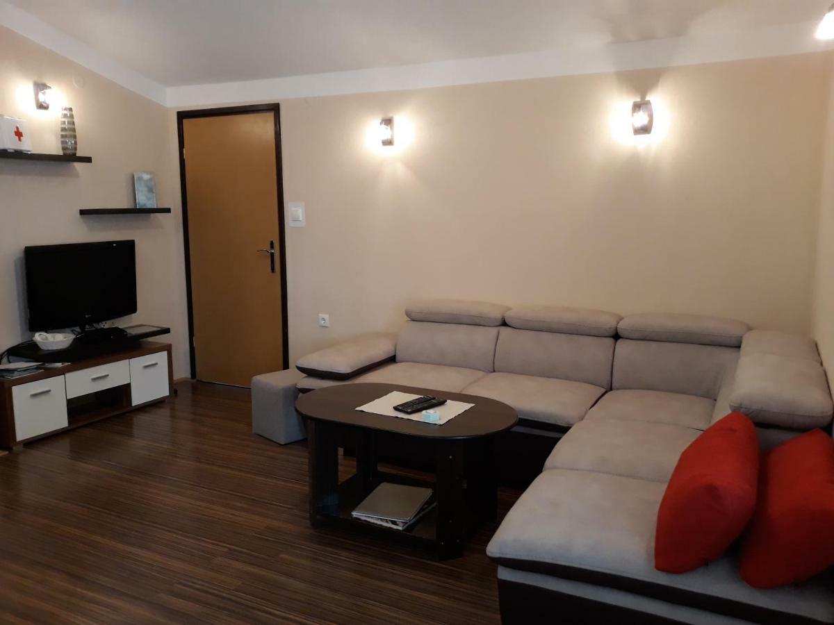 Apartment Viskovo Екстериор снимка